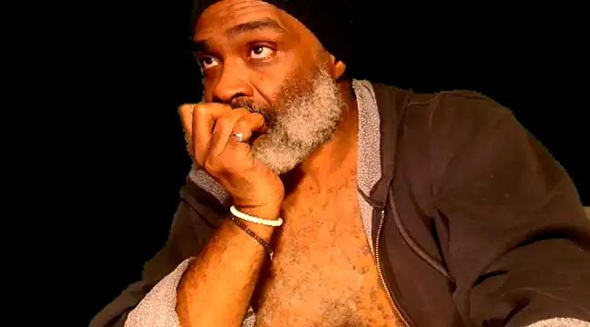 Snapshot of sinnernoir chatting on January 2025 11:35:02 PM sinnernoir online show from January 2025 11:35:02 PM