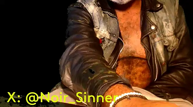 Snapshot of sinnernoir chatting on February 2025 03:26:01 PM sinnernoir online show from February 2025 03:26:01 PM