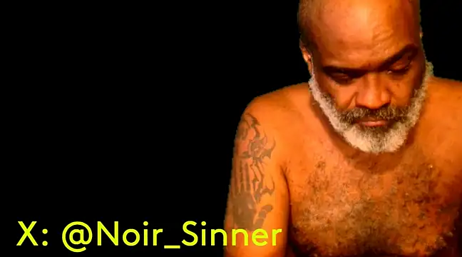 Snapshot of sinnernoir chatting on February 2025 04:24:02 PM sinnernoir online show from February 2025 04:24:02 PM