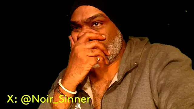 Snapshot of sinnernoir chatting on March 2025 03:28:02 PM sinnernoir online show from March 2025 03:28:02 PM