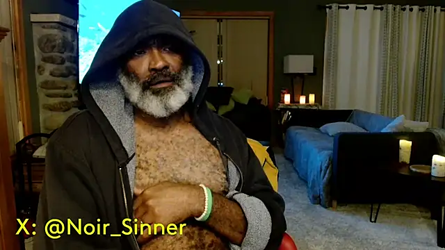 Snapshot of sinnernoir chatting on September 2025 01:27:01 AM sinnernoir online show from September 2025 01:27:01 AM