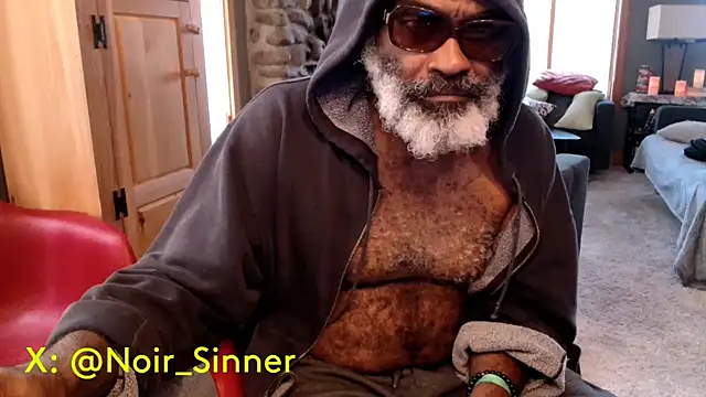 Snapshot of sinnernoir chatting on September 2025 08:24:02 PM sinnernoir online show from September 2025 08:24:02 PM