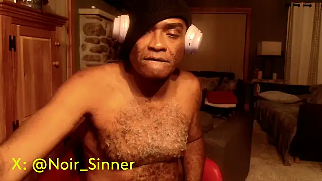 Snapshot of sinnernoir chatting on October 2025 09:39:01 AM sinnernoir online show from October 2025 09:39:01 AM