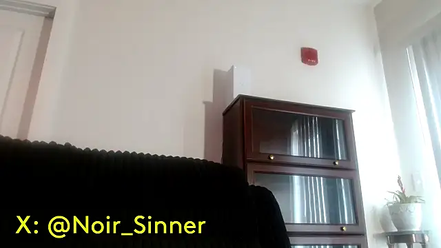 sinnernoir online show from July 2026 01:04:01 PM