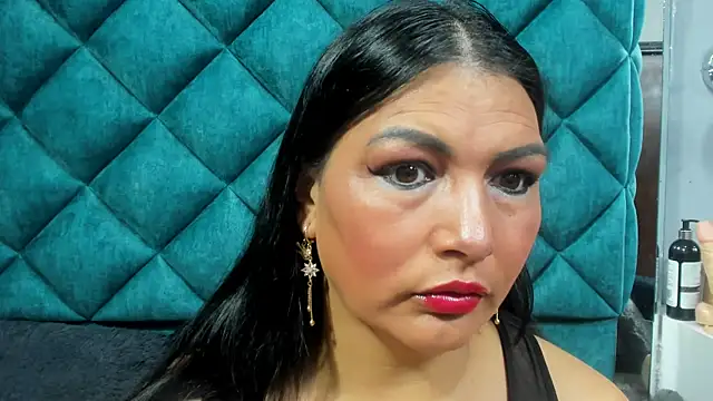 Snapshot of PENELOPELEWISs chatting on November 2025 01:55:02 AM PENELOPELEWISs online show from November 2025 01:55:02 AM