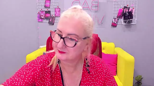 Snapshot of ChristyBrooks chatting on January 2025 10:19:01 AM ChristyBrooks online show from January 2025 10:19:01 AM