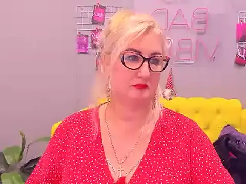 Snapshot of ChristyBrooks chatting on January 2025 06:12:02 PM ChristyBrooks online show from January 2025 06:12:02 PM