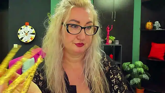 Snapshot of ChristyBrooks chatting on March 2025 04:26:02 PM ChristyBrooks online show from March 2025 04:26:02 PM