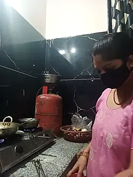 Cute-Aadhvita online show from February 2026 01:09:02 AM