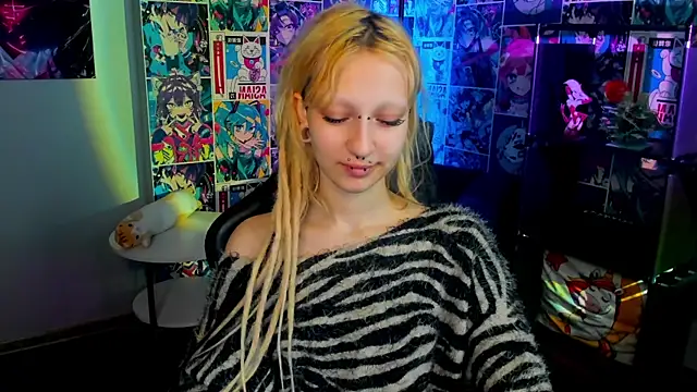 Lexy-Woorhez online show from March 2025 10:22:02 AM