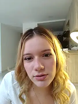 Snapshot of NicoleCut chatting on February 2025 10:59:01 PM NicoleCut online show from February 2025 10:59:01 PM