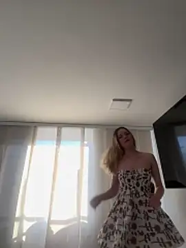 Snapshot of NicoleCut chatting on October 2025 11:56:02 AM NicoleCut online show from October 2025 11:56:02 AM