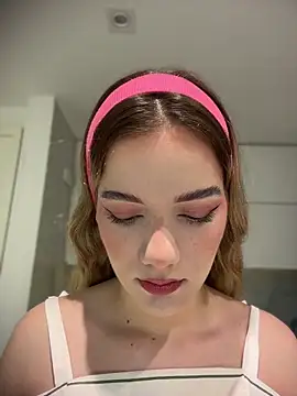 Snapshot of NicoleCut chatting on July 2026 09:38:01 AM NicoleCut online show from July 2026 09:38:01 AM