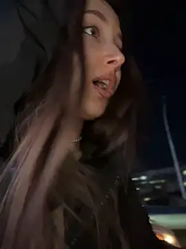 Snapshot of VelvetVixenI chatting on March 2026 04:35:01 PM VelvetVixenI online show from March 2026 04:35:01 PM