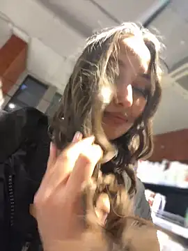 Snapshot of VelvetVixenI chatting on March 2026 04:11:02 PM VelvetVixenI online show from March 2026 04:11:02 PM