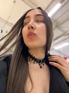 Snapshot of VelvetVixenI chatting on March 2026 05:38:01 PM VelvetVixenI online show from March 2026 05:38:01 PM