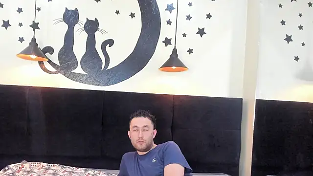 Snapshot of JeremmyAndStacy chatting on January 2025 08:34:02 PM JeremmyAndStacy online show from January 2025 08:34:02 PM