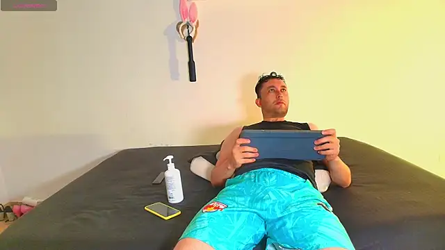 JeremmyAndStacy online show from April 2026 08:37:02 PM