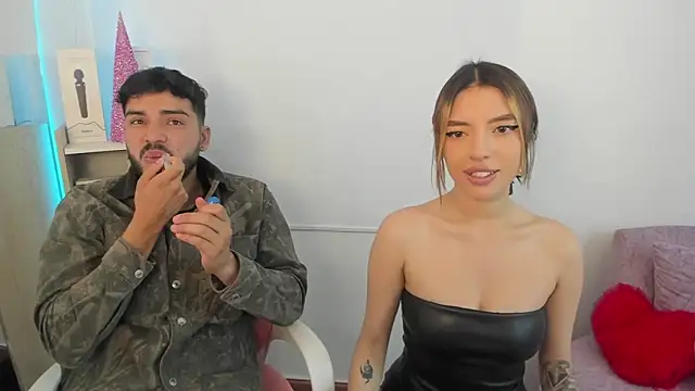 savage sweethearts online show from December 2024 03:42:02 PM