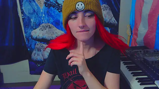 Snapshot of _hellostormy_ chatting on November 2025 01:18:02 PM hellostormy online show from November 2025 01:18:02 PM