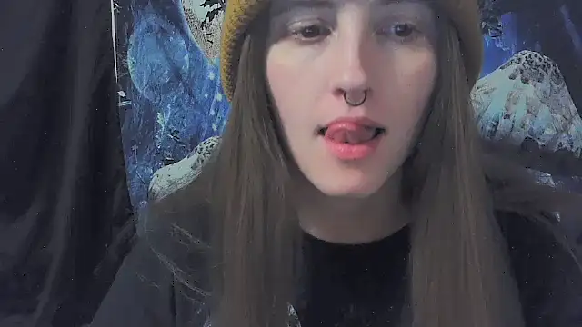 Snapshot of _hellostormy_ chatting on February 2026 01:02:01 AM hellostormy online show from February 2026 01:02:01 AM