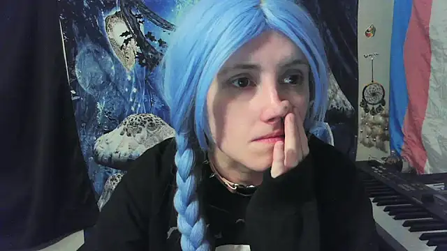 Snapshot of _hellostormy_ chatting on February 2026 11:07:02 AM hellostormy online show from February 2026 11:07:02 AM