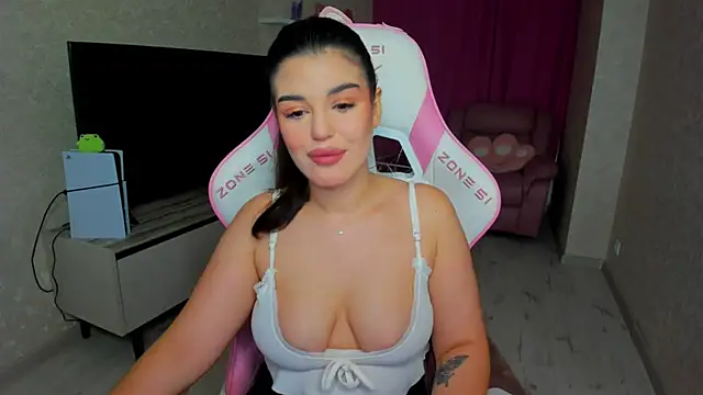 AlluringAriel online show from June 2026 11:09:02 AM