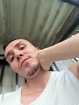 adam-rivera online show from February 2026 10:59:02 PM