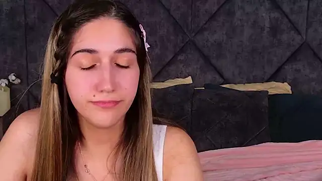 Teresa Stane online show from November 2025 03:51:01 PM