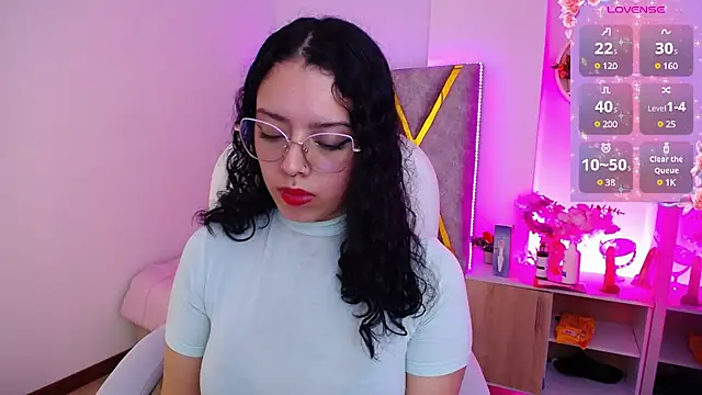 Snapshot of Aurora_Brownn chatting on January 2025 04:23:01 AM Aurora Brownn online show from January 2025 04:23:01 AM