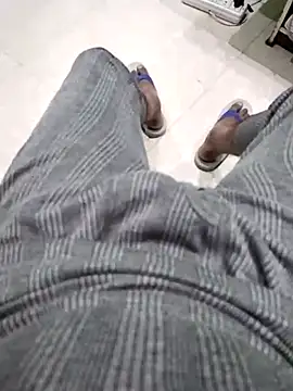 KUKU69XX online show from February 2025 06:03:01 PM