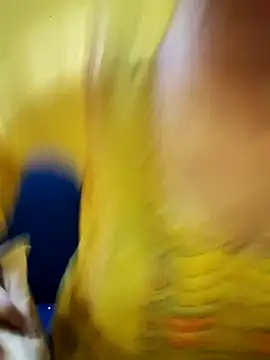 Haniya-143 online show from October 2025 09:45:01 PM