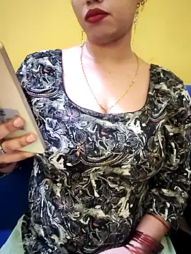 Haniya-143 online show from October 2025 09:50:01 PM