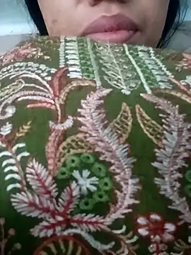 Haniya-143 online show from November 2025 10:42:01 PM