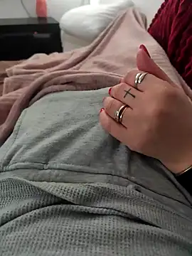 Snapshot of ariel-rick chatting on February 2026 03:19:02 PM ariel-rick online show from February 2026 03:19:02 PM