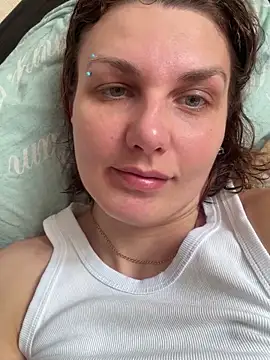 Snapshot of Magic__smile chatting on February 2026 09:18:02 AM Magic smile online show from February 2026 09:18:02 AM