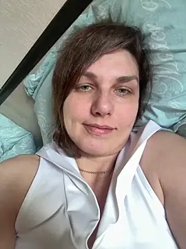 Snapshot of Magic__smile chatting on March 2026 12:08:01 PM Magic smile online show from March 2026 12:08:01 PM