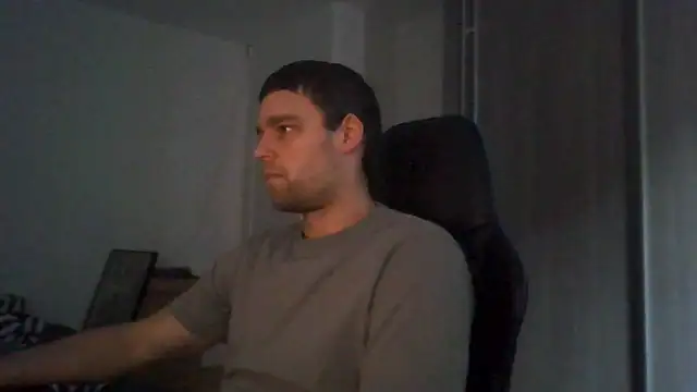 Snapshot of The_big_viking_ chatting on December 2024 10:37:02 AM The big viking online show from December 2024 10:37:02 AM