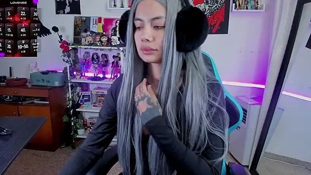 Snapshot of _sakae_ chatting on December 2025 08:41:02 AM sakae online show from December 2025 08:41:02 AM