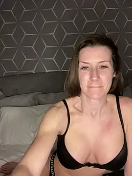 Charlotte-Urban online show from February 2025 08:42:02 PM