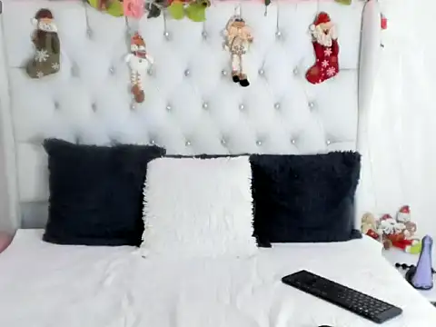 Snapshot of Valerik_cano1 chatting on December 2024 12:04:01 PM Valerik cano1 online show from December 2024 12:04:01 PM