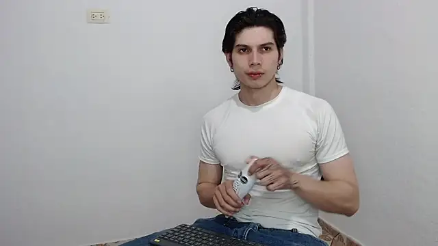 pervertsteens3 online show from February 2026 12:25:02 AM