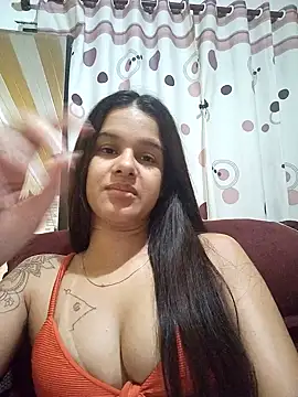 Snapshot of princesaa98 chatting on January 2025 04:05:01 AM princesaa98 online show from January 2025 04:05:01 AM