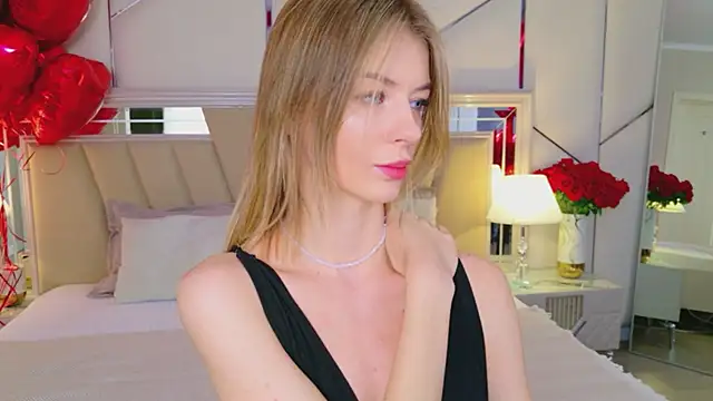 MeganMour online show from February 2026 05:08:01 PM