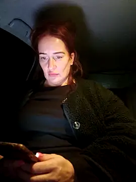 Snapshot of Engel_mia chatting on March 2025 06:44:02 PM Engel mia online show from March 2025 06:44:02 PM