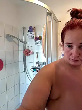 Snapshot of Engel_mia chatting on September 2025 12:05:01 PM Engel mia online show from September 2025 12:05:01 PM