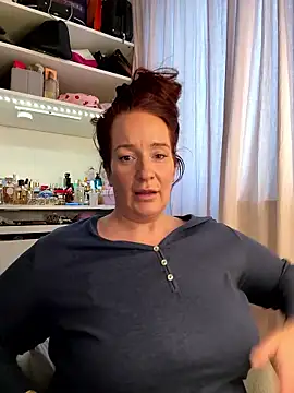 Engel mia online show from January 2026 01:46:01 PM