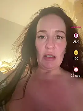 Engel mia online show from June 2026 10:14:02 PM