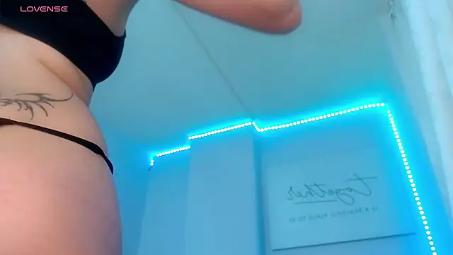 cami fire online show from December 2024 11:08:02 PM