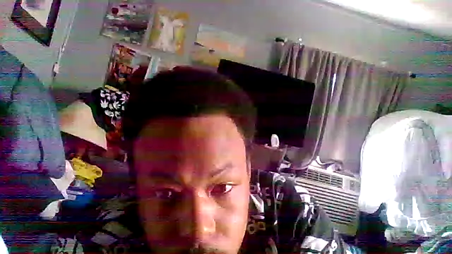 Snapshot of Creationmonster0 chatting on May 2026 06:02:02 PM Creationmonster0 online show from May 2026 06:02:02 PM